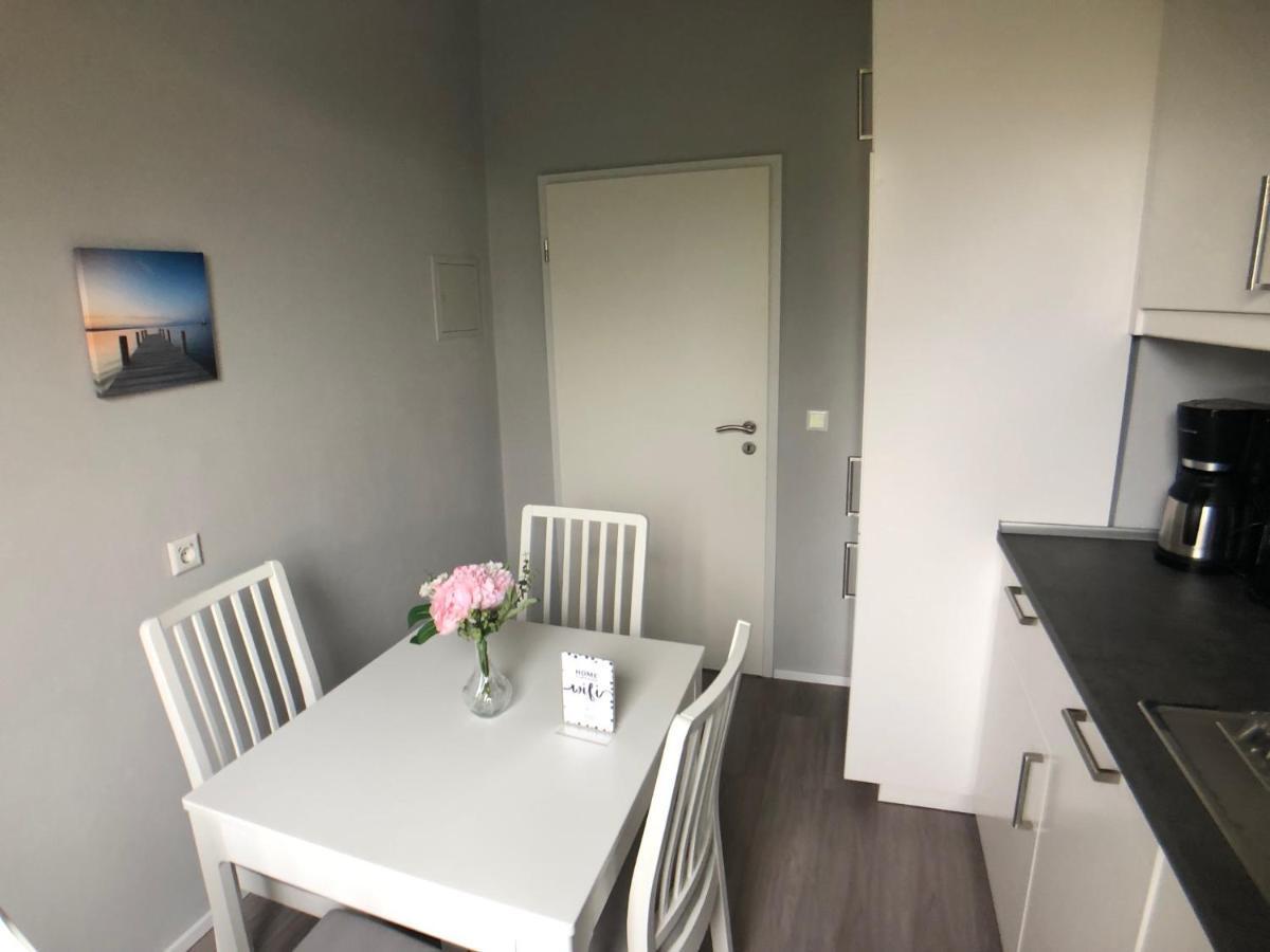 Sanierte 2-Zimmer Wohnung in strandnähe Kiel Exterior foto